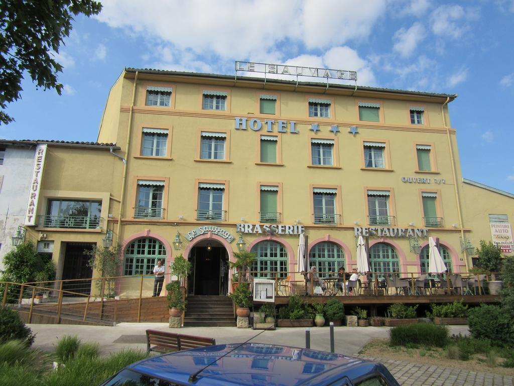 Hôtel Le Sauvage Tournus Exterior foto